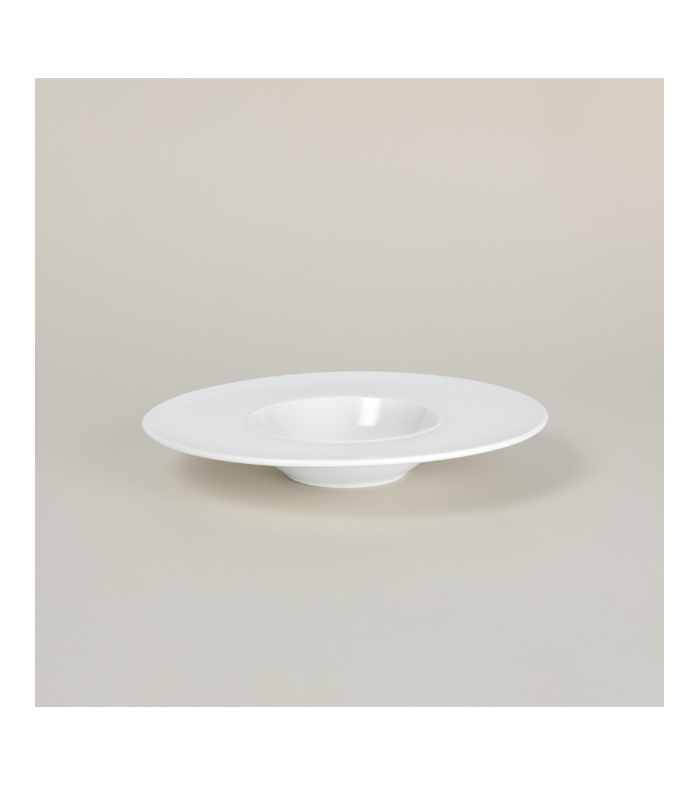 Degustación vajilla colección High White Singapur de Eurodra en Valladolid