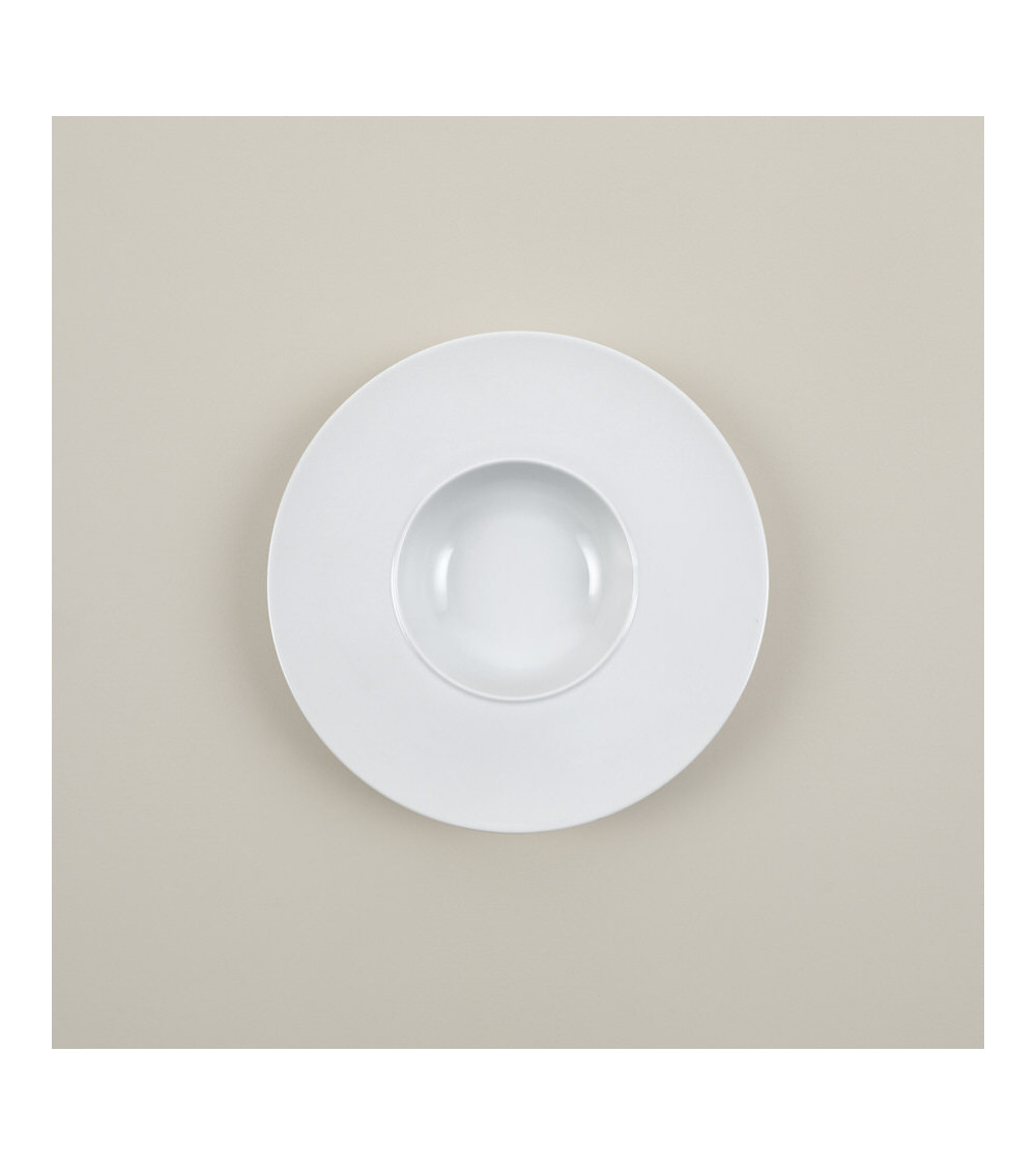 Degustación vajilla colección High White Singapur de Eurodra en Valladolid