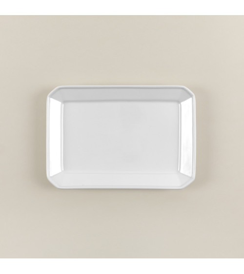 Mostrador vajilla colección High White Buffet de Eurodra en Valladolid